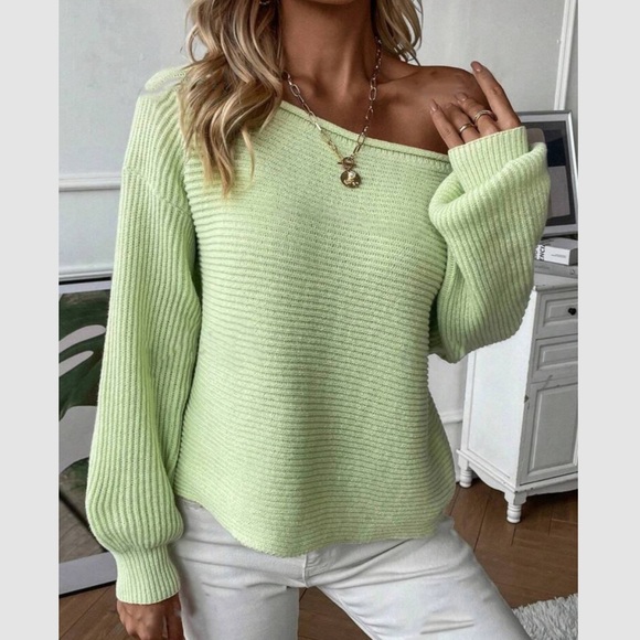 Luxe green off shoulder knit sweater top - Picture 2 of 8